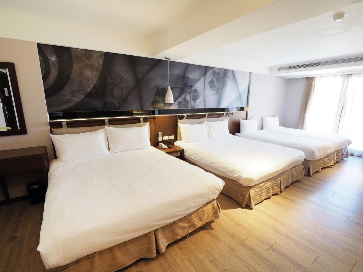 Kailan Hotel Toucheng Exteriör bild